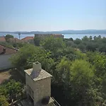 Olive Luxury Orebić