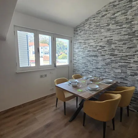 Olive Luxury Apartamento Orebić