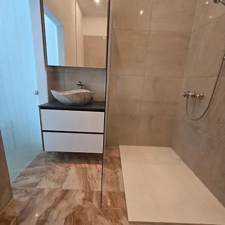 Olive Luxury Apartamento Orebić