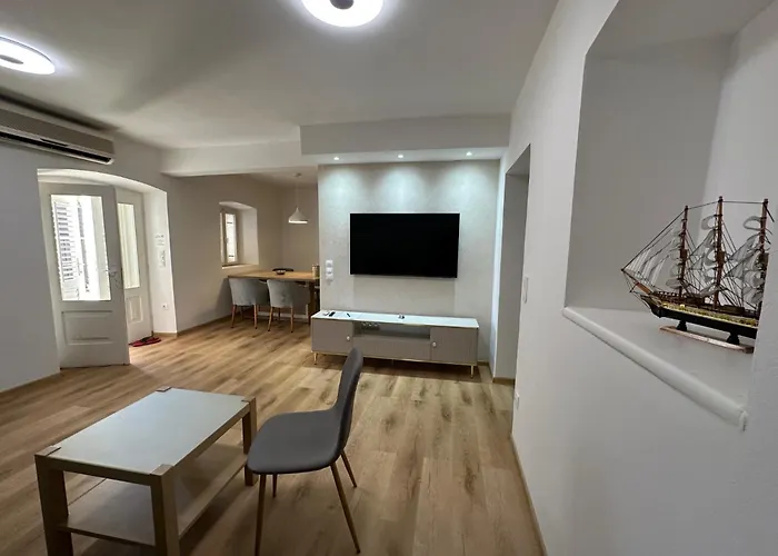 Olive Luxury דירה *