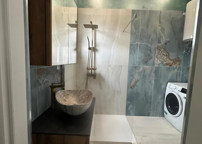 Olive Luxury אורביץ